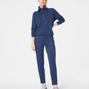 NWT Spanx AirEssentials Tapered Leg Pants in Faded Indigo, XS